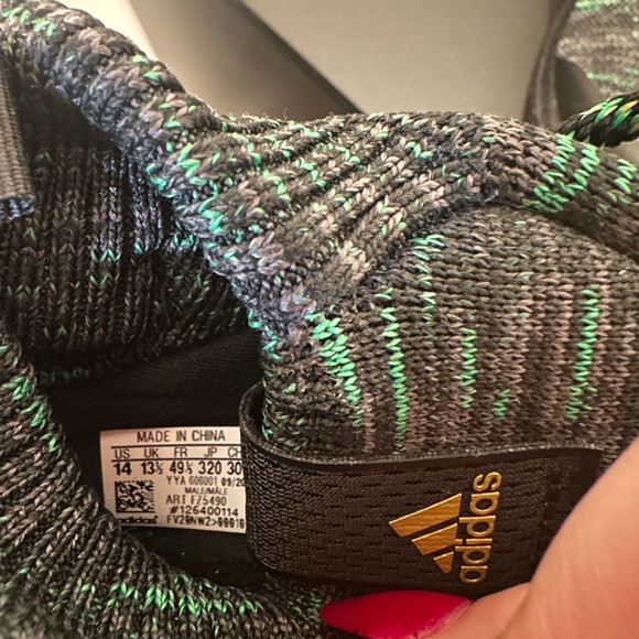 Adidas Ultraboost DNA x Von Miller Men's Mid Shoes - Picture 15 of 15